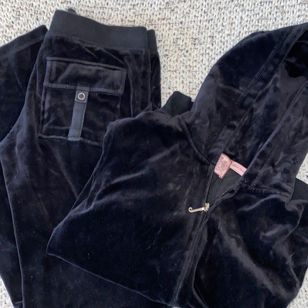 Black Juicy Couture Sweatsuit